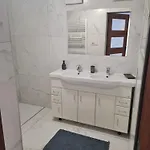 Dom Pri Rieke S Parkovanim * Žilina