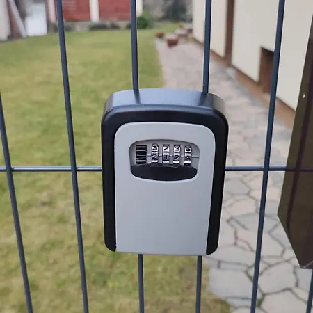 Dom Pri Rieke S Parkovanim بيت للعطل