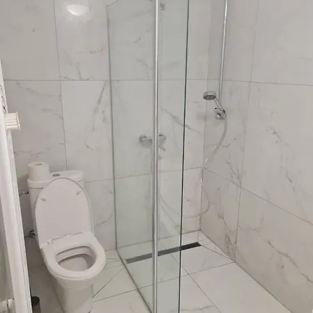 Dom Pri Rieke S Parkovanim Vakantiehuis